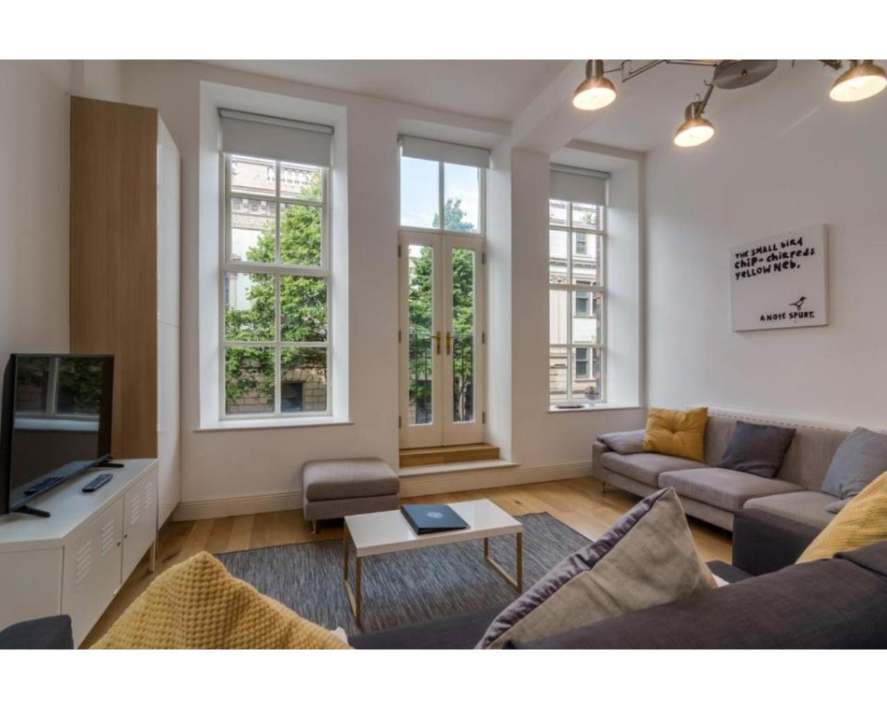 Fitzrovia Mansion Apartments In Belfast'S Cathedral Quarter Exterior foto